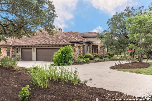 Listing photo id 0 for 11306 Anaqua Springs