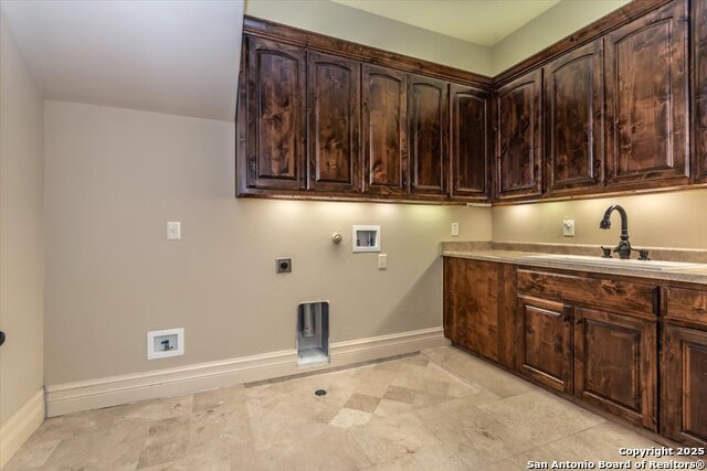 Listing photo id 27 for 11306 Anaqua Springs