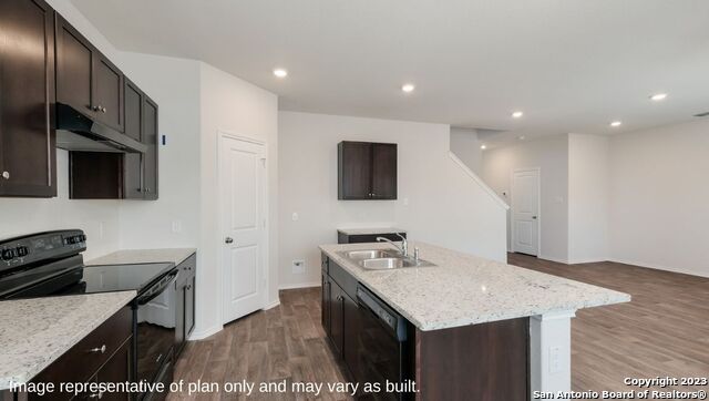 Image 10 of 28 For 1510 Champagne Oak