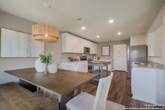Image 3 of 15 For 8107 Brandy Branch