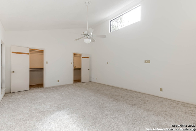 Listing photo id 15 for 3515 Hunters Dawn