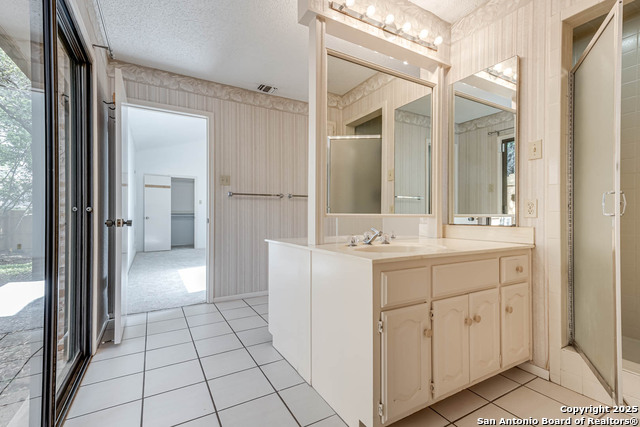 Listing photo id 18 for 3515 Hunters Dawn