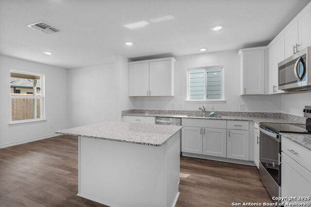Image 4 of 23 For 8226 Hamrick Circle