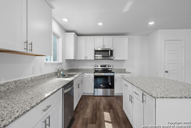 Image 7 of 23 For 8226 Hamrick Circle