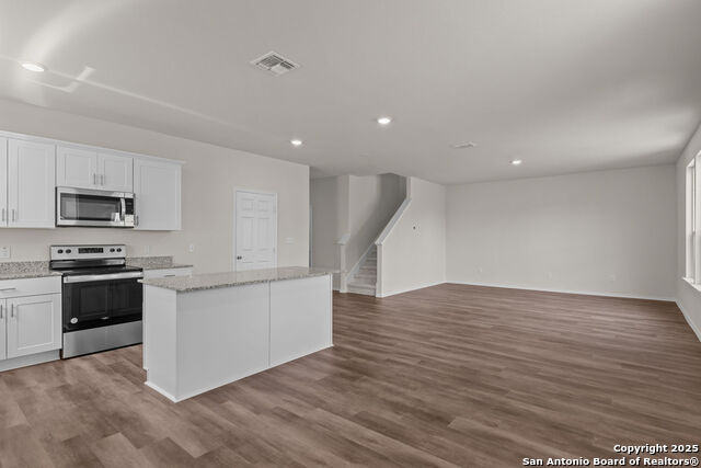 Image 16 of 29 For 8219 Hamrick Circle
