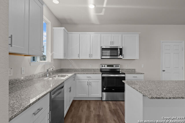 Image 20 of 29 For 8219 Hamrick Circle