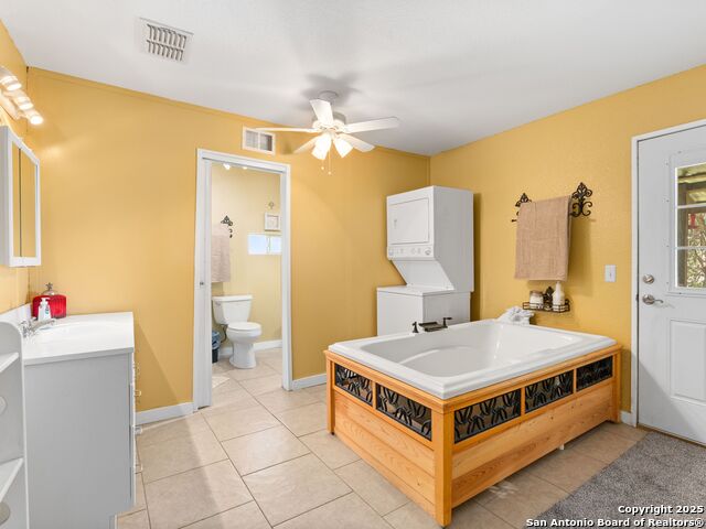 Listing photo id 16 for 4386 Morningside