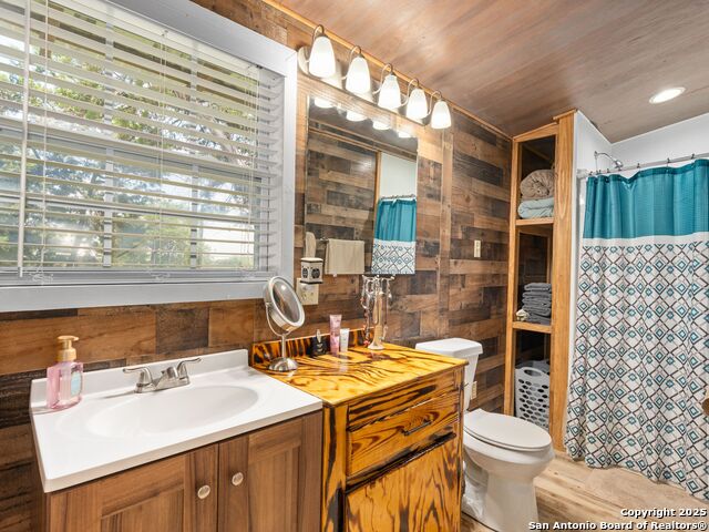 Listing photo id 22 for 4386 Morningside