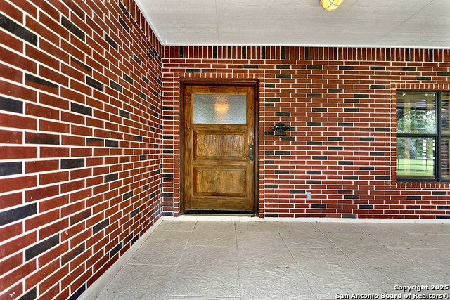 Listing photo id 11 for 101 Ranch