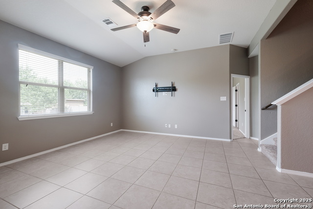 Image 15 of 35 For 213 Stoeger Dr