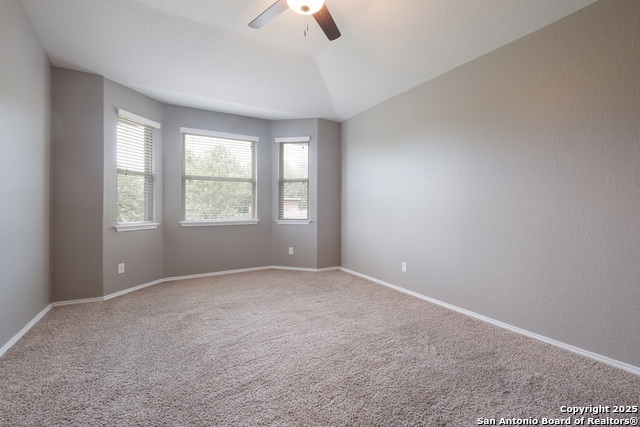 Image 18 of 35 For 213 Stoeger Dr