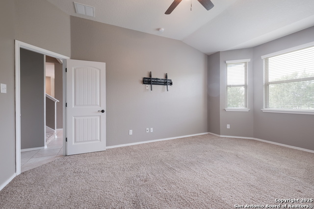 Image 20 of 35 For 213 Stoeger Dr