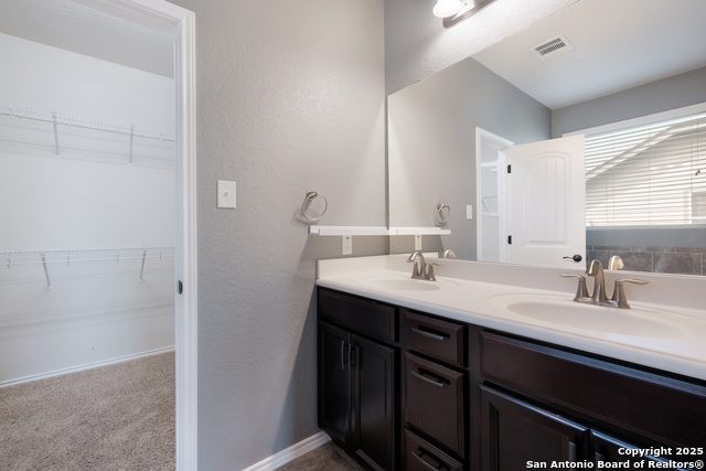 Image 21 of 35 For 213 Stoeger Dr