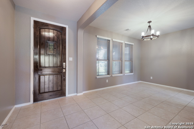 Image 5 of 35 For 213 Stoeger Dr