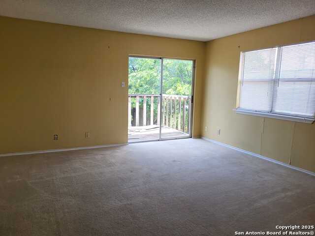 Image 22 of 32 For 201 Downshire Dr
