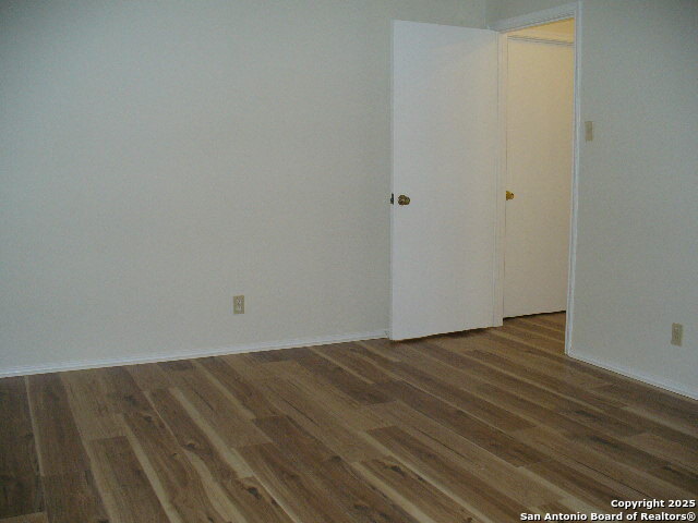 Image 9 of 32 For 201 Downshire Dr