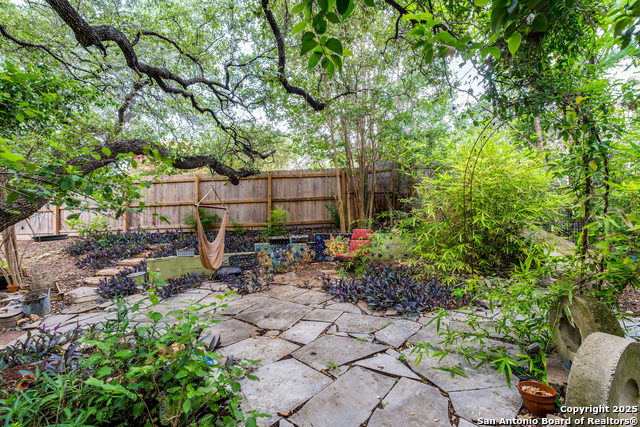 Image 23 of 24 For 2903 Rocky Oak