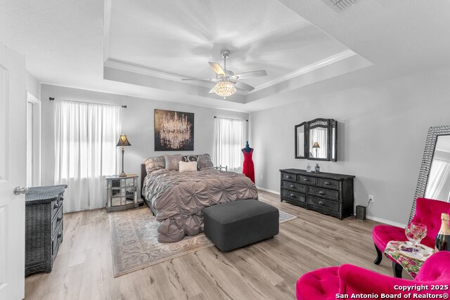 Image 11 of 25 For 3807 Tuscan Winter