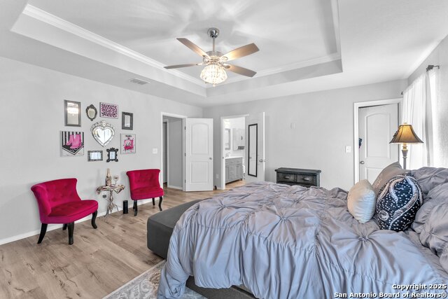 Image 13 of 25 For 3807 Tuscan Winter