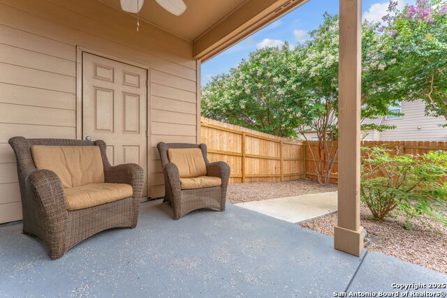 Image 22 of 25 For 3807 Tuscan Winter