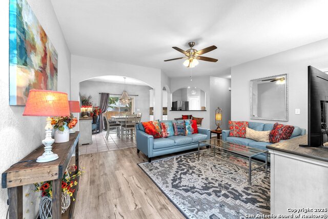 Image 3 of 25 For 3807 Tuscan Winter