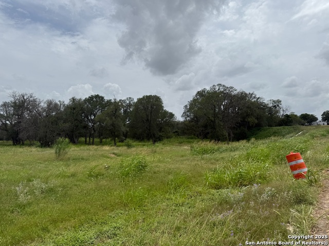 Listing photo id 2 for 16874 Lookout