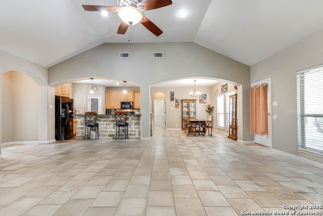 Image 10 of 37 For 205 Sendera Crossing (1.387 Acres)