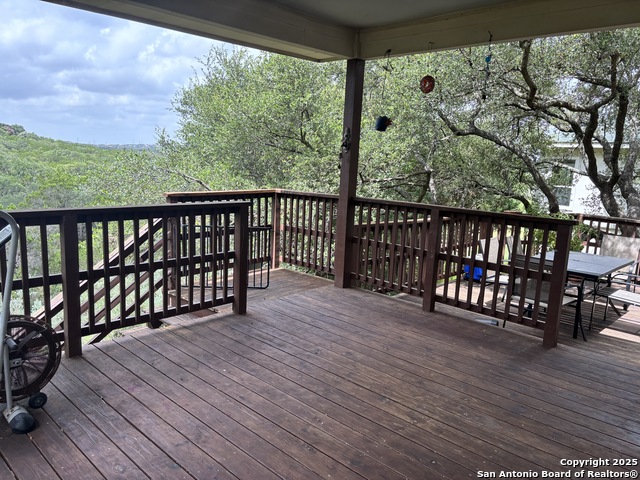 Image 3 of 23 For 21910 Somerton