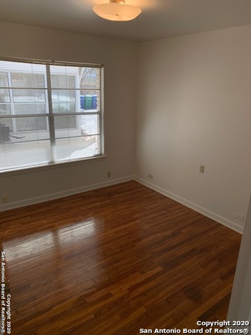 Image 10 of 12 For 222 Lullwood Ave #220 E 220