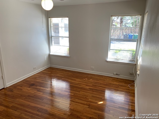 Image 8 of 12 For 222 Lullwood Ave #220 E 220