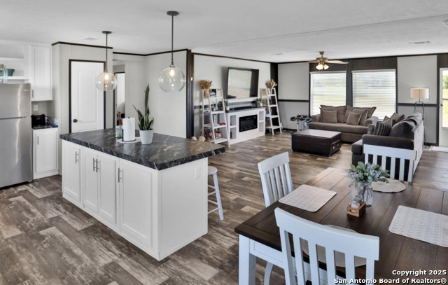 Image 7 of 10 For 603 Sherrywood