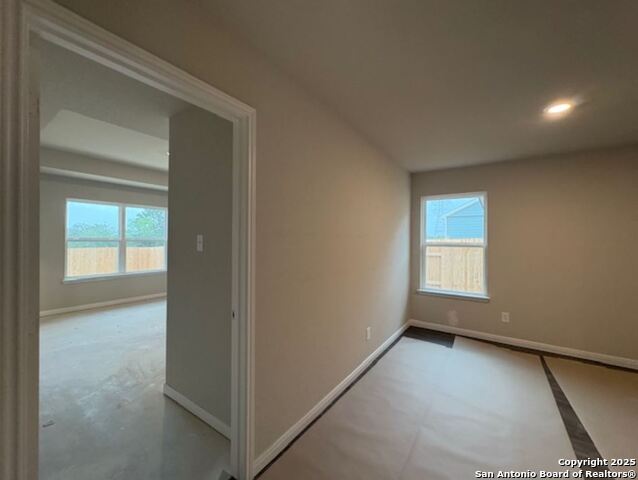 Image 6 of 32 For 8810 Black Oak Drive