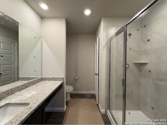 Image 7 of 32 For 8810 Black Oak Drive