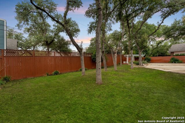 Image 49 of 55 For 14307 Hill Prince St