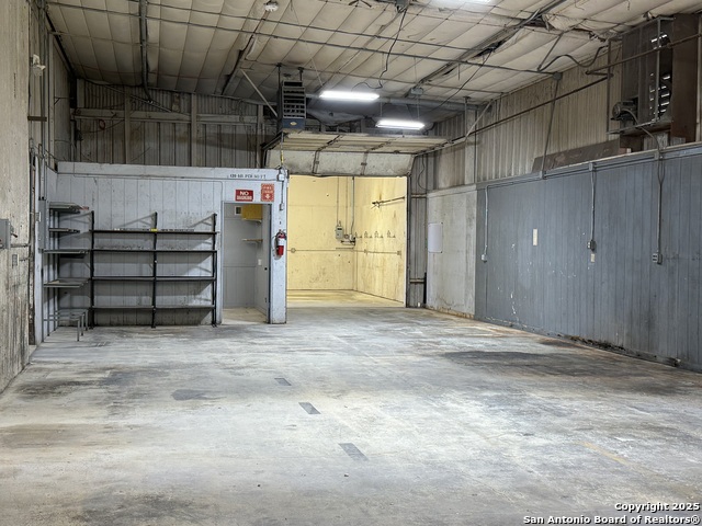 Listing photo id 20 for 105 Center St S Suite B