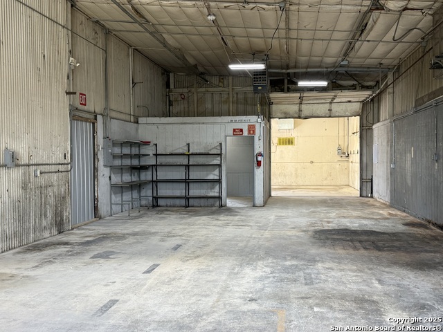 Listing photo id 21 for 105 Center St S Suite B