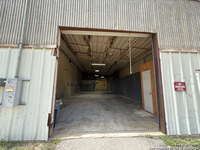 Listing photo id 23 for 105 Center St S Suite B