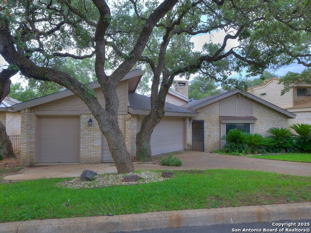 Image 6 of 35 For 7801 Timber Top Dr