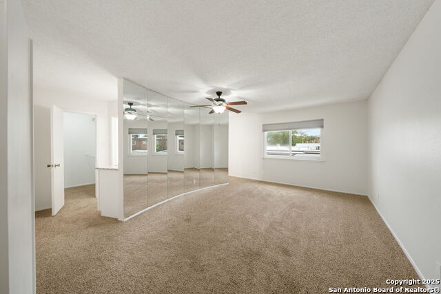 Listing photo id 20 for 6659 Crown Ridge 6659