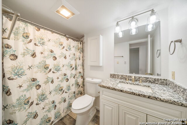 Listing photo id 29 for 6659 Crown Ridge 6659