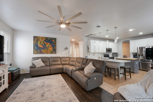 Image 13 of 30 For 17203 Garwood Chase