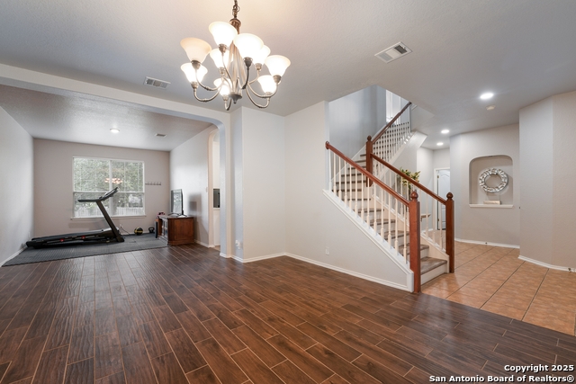 Image 5 of 30 For 17203 Garwood Chase