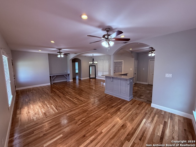 Image 11 of 21 For 2222 Huisache