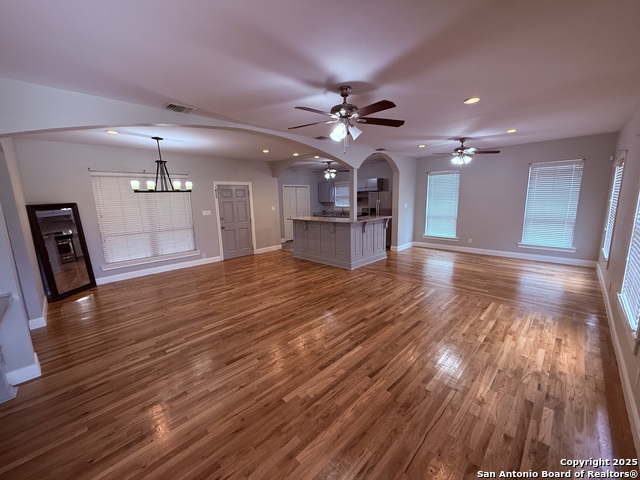 Image 12 of 21 For 2222 Huisache