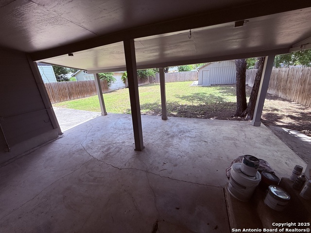 Image 6 of 21 For 2222 Huisache