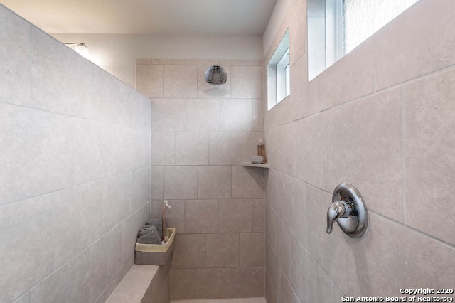 Image 17 of 25 For 12103 Precept Dr