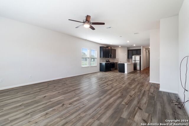 Image 3 of 17 For 3020 Muscat Way