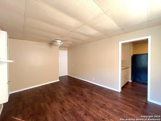 Listing photo id 13 for 103 Harwood Dr