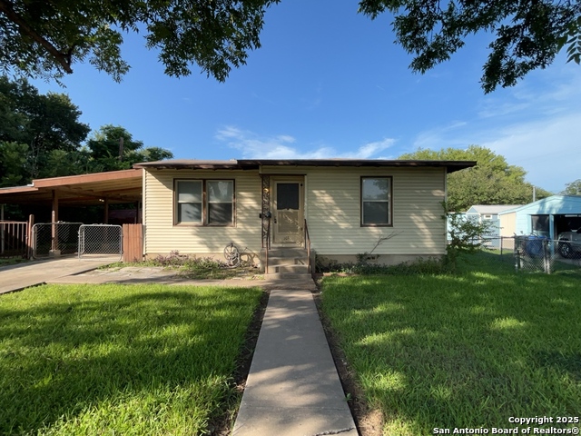Listing photo id 30 for 103 Harwood Dr