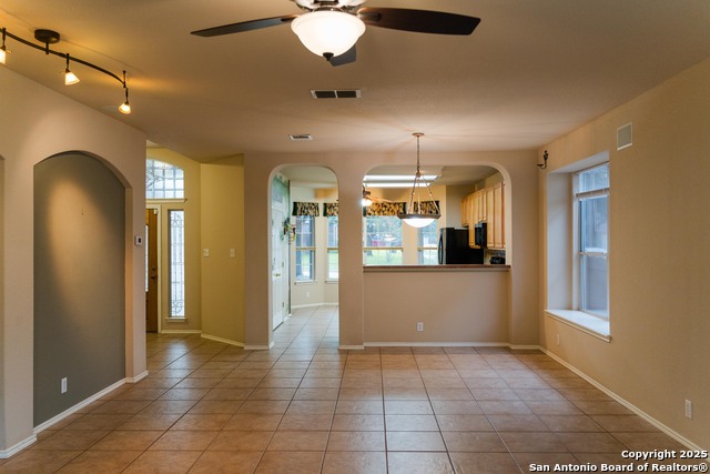 Listing photo id 9 for 257 Cordero Drive